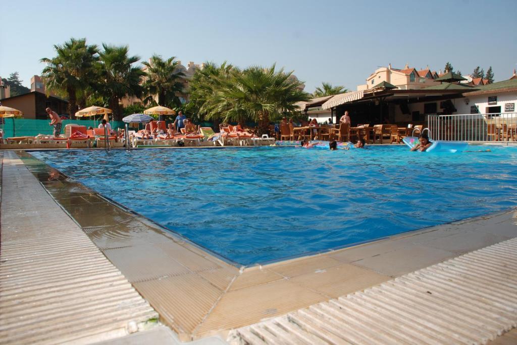 Club Dena Aparthotel Marmaris Rum bild