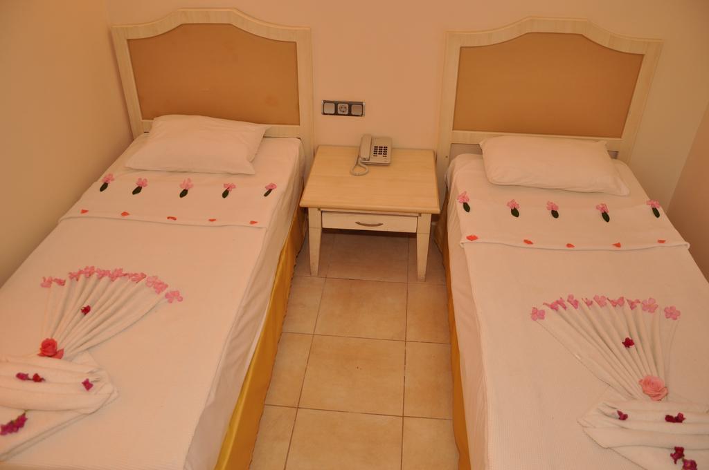 Club Dena Aparthotel Marmaris Rum bild