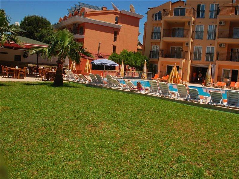 Club Dena Aparthotel Marmaris Exteriör bild