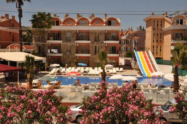 Club Dena Aparthotel Marmaris Exteriör bild